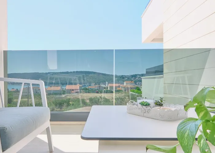 Queen 公寓 特罗吉尔